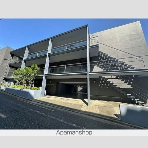 広尾アパートメントの外観写真