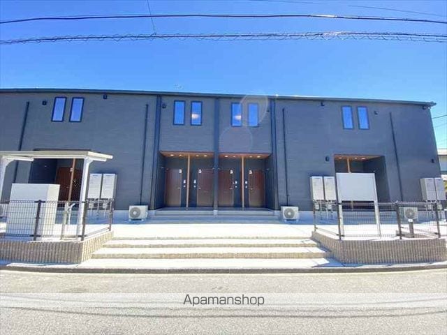 ヒカルサ境港渡町ウエストの外観写真