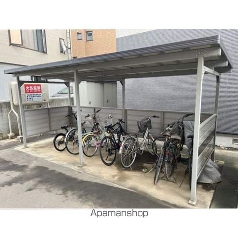 プライムタイムのその他写真