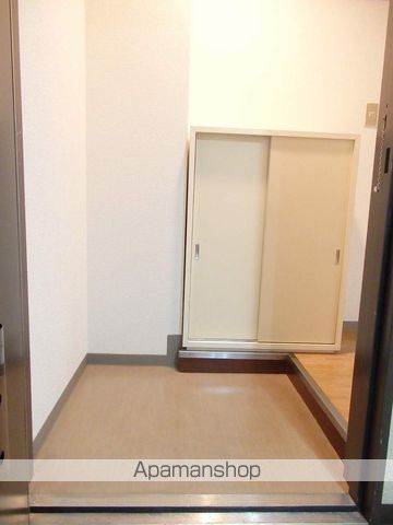 リベルティ大通の内装写真