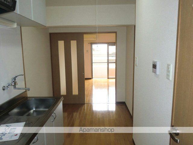 トレジャーシップの内装写真
