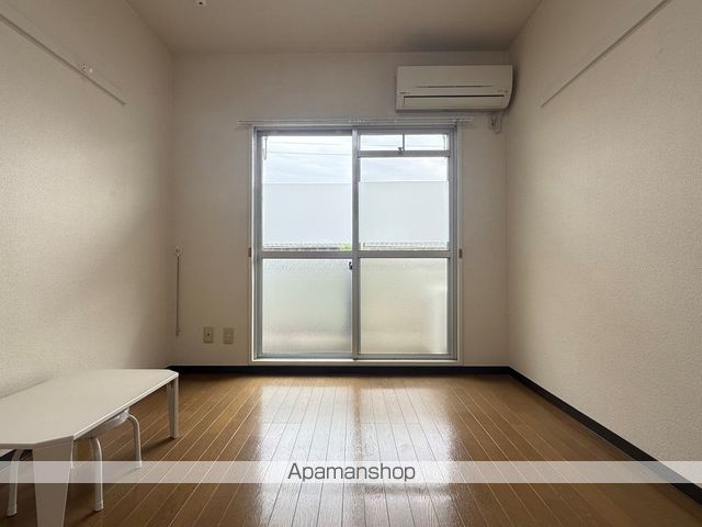 助信モンドEASTの内装写真