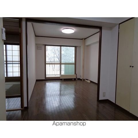 真駒内緑町団地1号棟の内装写真