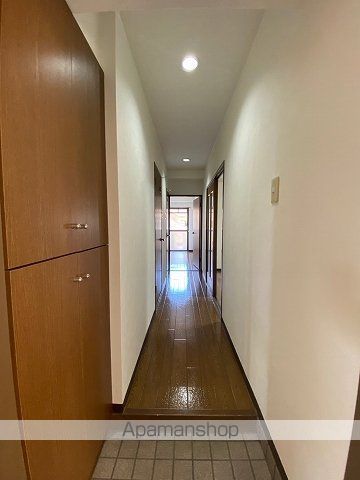 ハーシオンフルタIIの内装写真
