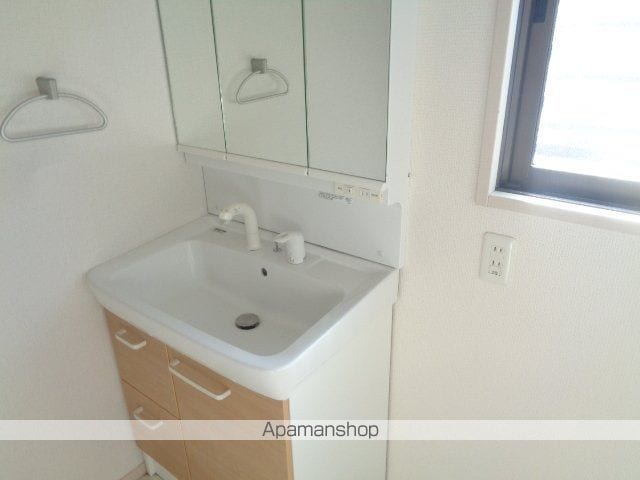 笹尾東1丁目貸家の内装写真
