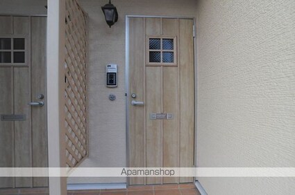 ａｌｂａ　Ｂ[2LDK/59.09m2]のエントランス