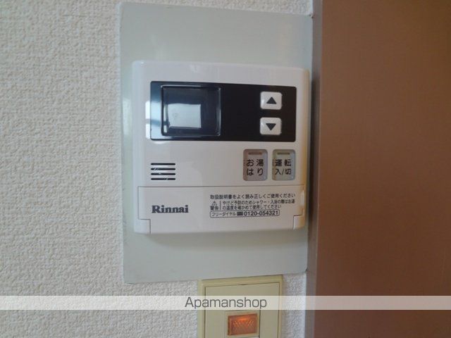 センチュリーロイヤル小阪の内装写真