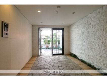 東京都目黒区東山２丁目[1K/26.31m2]の外観3