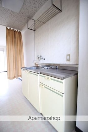 フローラル吉岡[1R/17.01m2]の共用部3