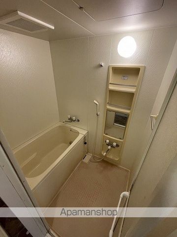 ファーニス白壁の内装写真