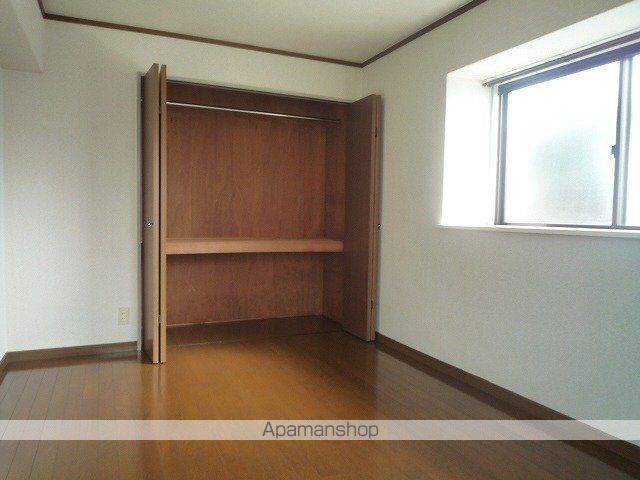ファミーユ蘭の内装写真