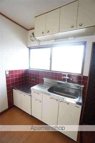 シャトルタカノの内装写真