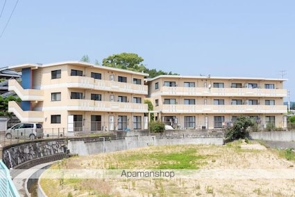 ハグネストＡ・Ｂ[2DK/49.7m2]の外観3