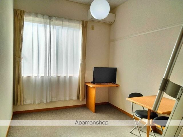 レオパレスのあの内装写真