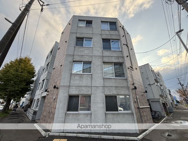 ピオネロ新道東の外観写真