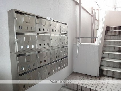 雷門ビル[2DK/41.07m2]のエントランス