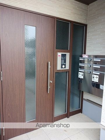 ソレイユ ルヴァンの玄関写真