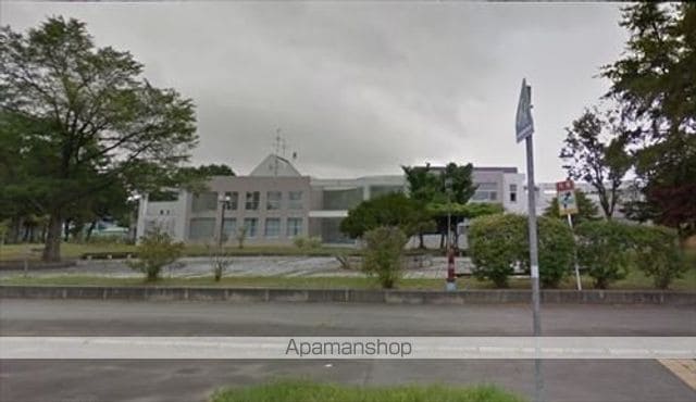 detached 北海道中川郡幕別町緑町9-30

地図を見る