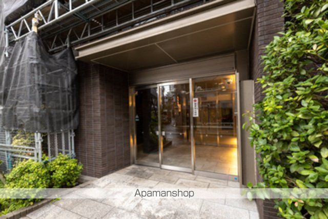 IーSUITE HIGASHINAKANOの玄関写真