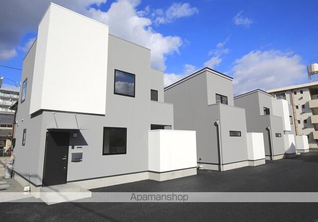 ＣＡＳＡ　ＱＵＡＴＴＲＯ[3LDK/88.6m2]の外観1