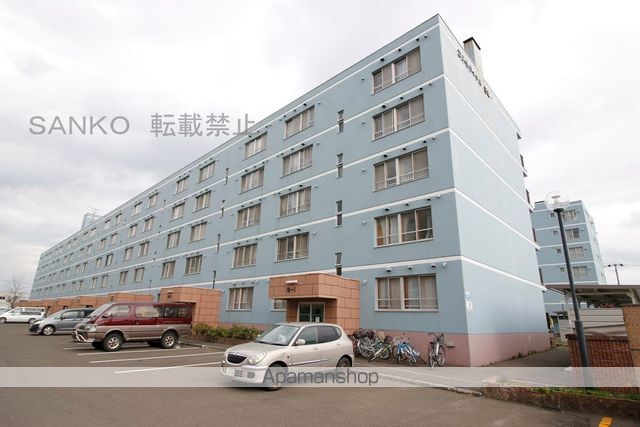 コスモロイヤル東苗穂B棟の外観写真