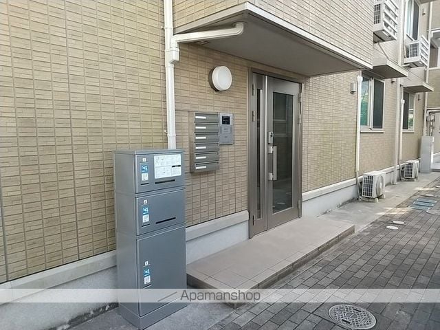トレジャリーの玄関写真
