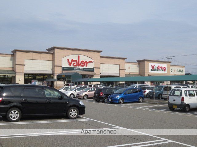 ビバーチェ窪新町の周辺写真