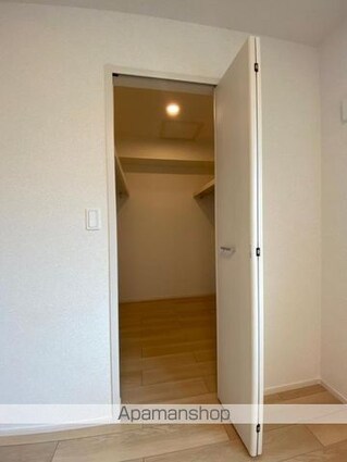 クラール飯田町Ａ[2LDK/58.64m2]の収納