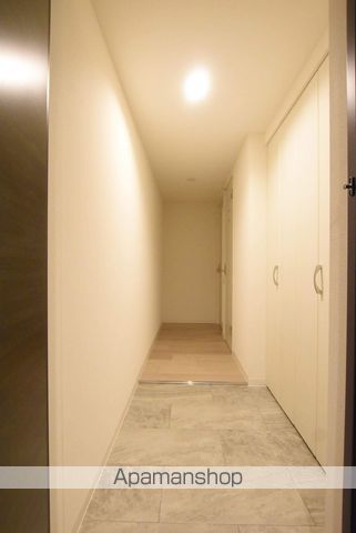 アルファスクエア宮の森2条の内装写真