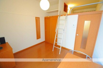 レオパレスブルーレイク唐崎[1K/20.28m2]のリビング・居間1