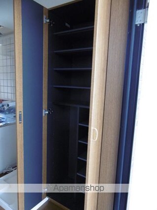 エストメルベーユ荒井壱番館[1K/27.25m2]の内装3