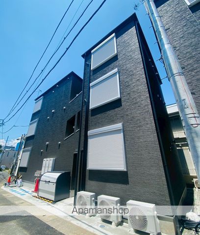 カインドネス本厚木WESTの外観写真