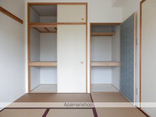 アウラ10の内装写真