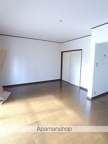 ドエル明治の内装写真