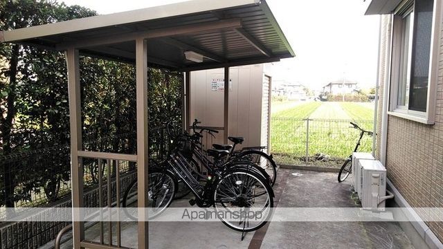 熊本市東区 3階建 築13年の内装写真