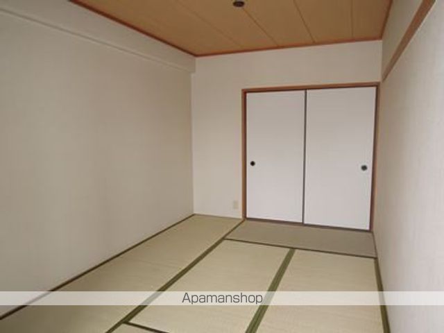 ウィズ・ユー八木の内装写真