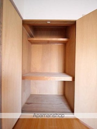味酒直貴ビル[3LDK/70.48m2]の収納