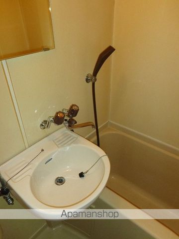 谷九クローバーハイツの内装写真