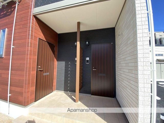 ストロベリーフィールドの玄関写真