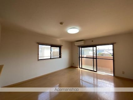 ＦｉｅｌｄⅡ[2LDK/63.17m2]のリビング・居間