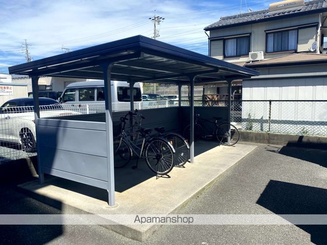 サンテラス植松の玄関写真