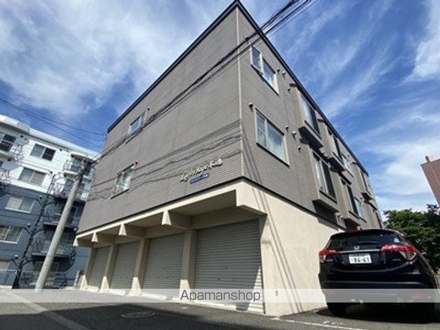 ライフステージ本通の外観写真