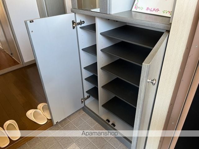 プレイスロイヤルの内装写真