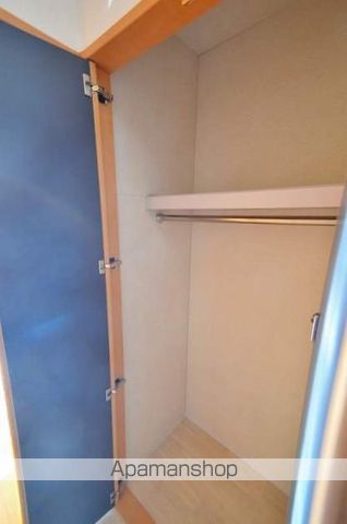 ロイヤルハイツ人見IIの内装写真