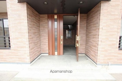 フォブール西公園[2LDK/59.06m2]のエントランス