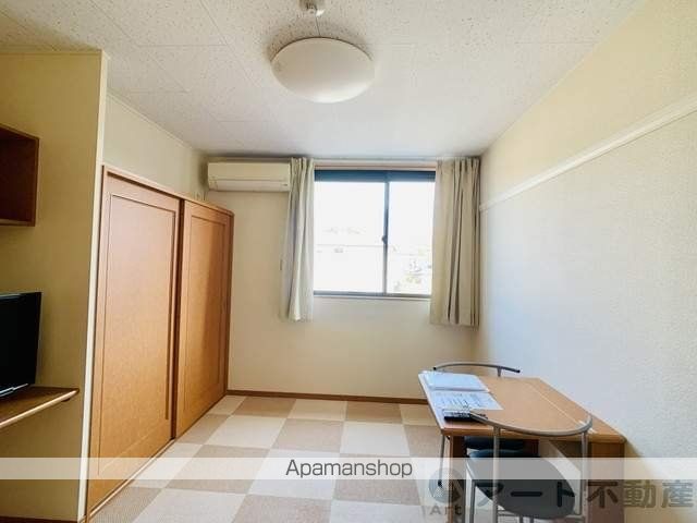 レオパレスサンタローザの内装写真