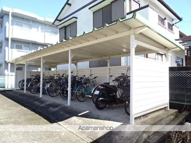 マンションストークVの外観写真