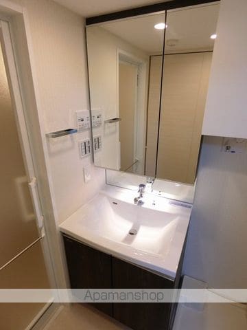 OMNIA FRAME 横濱吉野町の内装写真