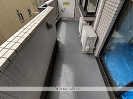 プレセランス・オリビエ[2DK/52.25m2]のバルコニー