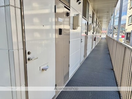 レオパレスサントラップヨコウチ[1K/20.28m2]の共用部2